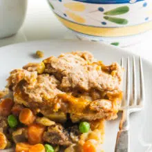 Beefless Vegan Pot Pie Casserole with a cheesy biscuit topping is a delicious weekday treat any night of the week!